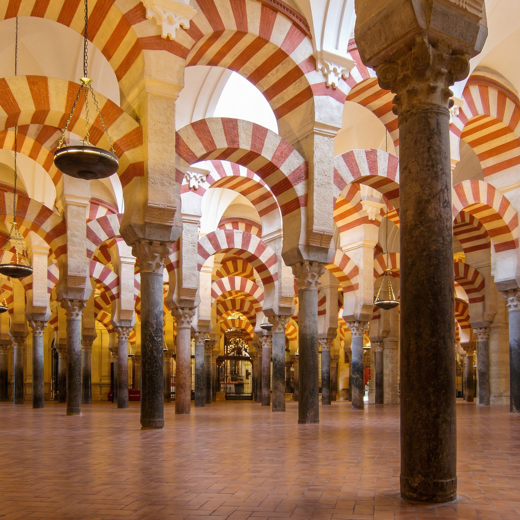 MEZQUITA CORDOBA INTERIOR